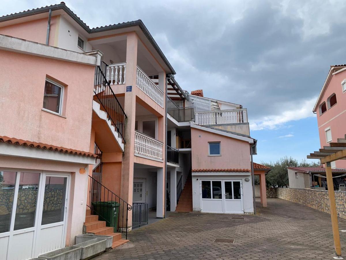 Apartman Dobric Фажана Екстер'єр фото