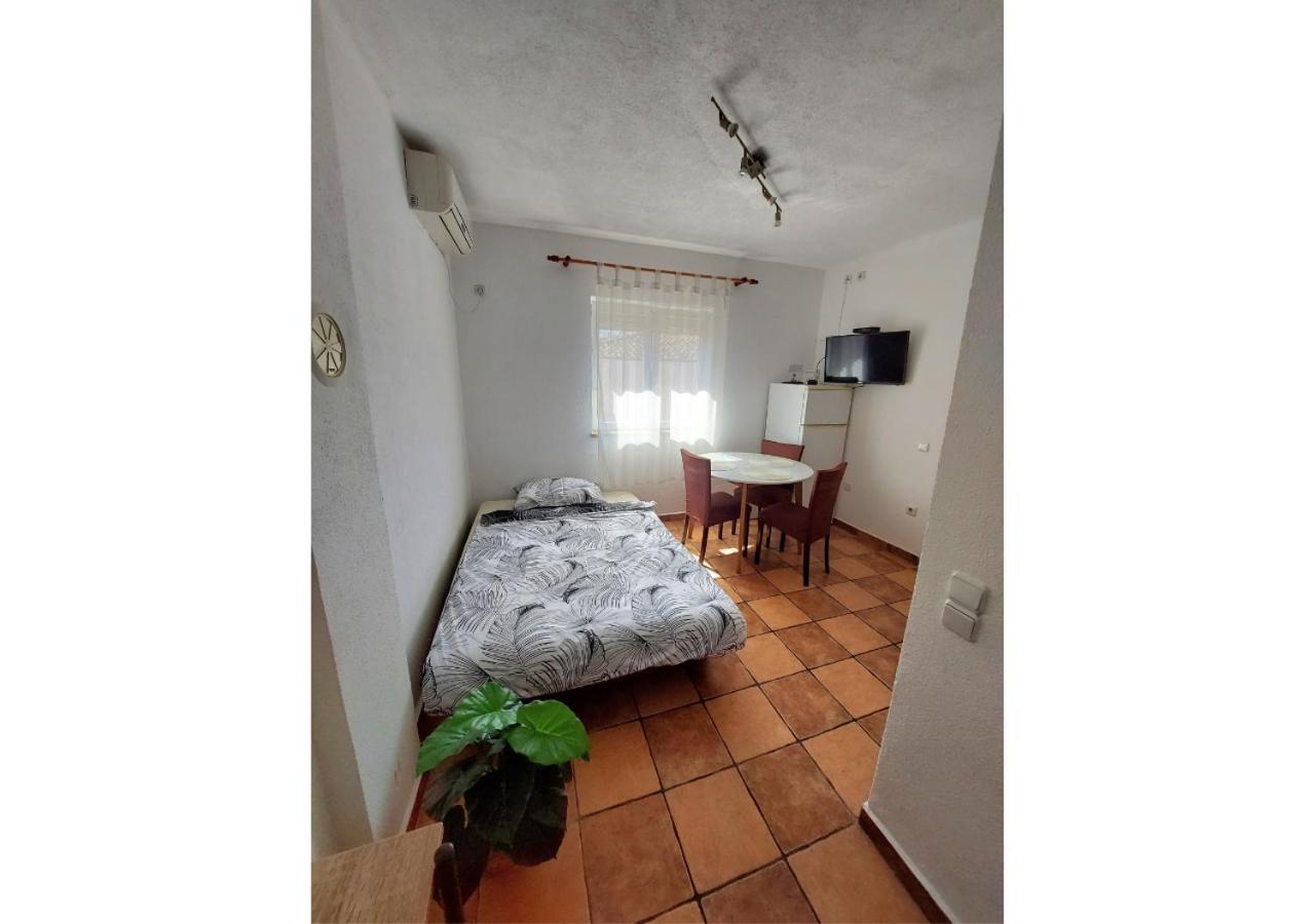 Apartman Dobric Фажана Екстер'єр фото