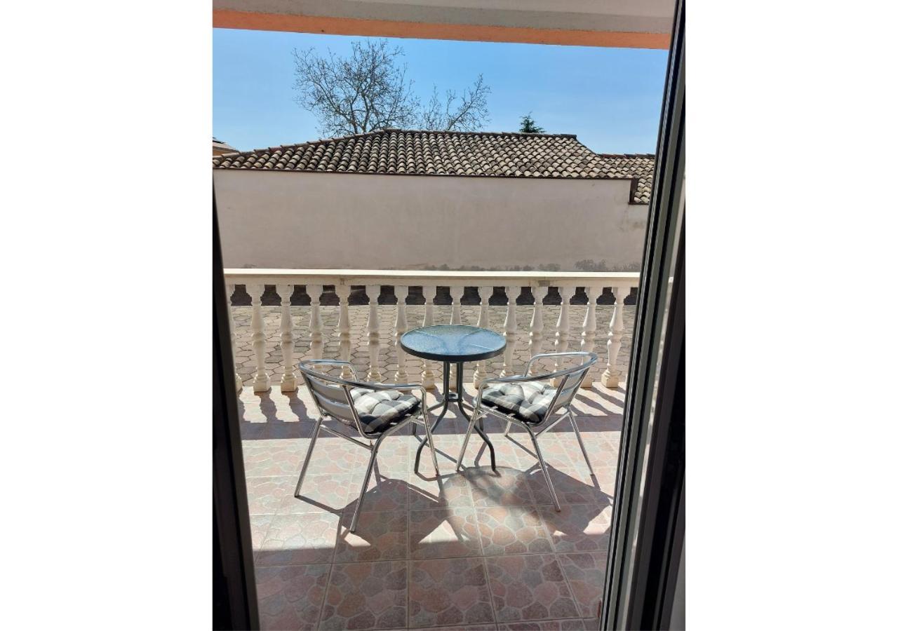 Apartman Dobric Фажана Екстер'єр фото